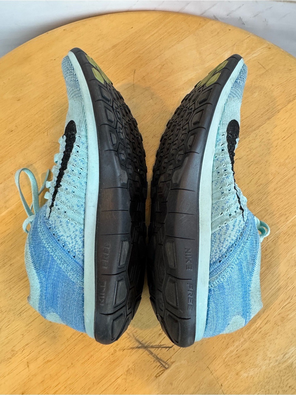 Nike | Flyknit Running Shoe, 8 - Picture 7 of 11